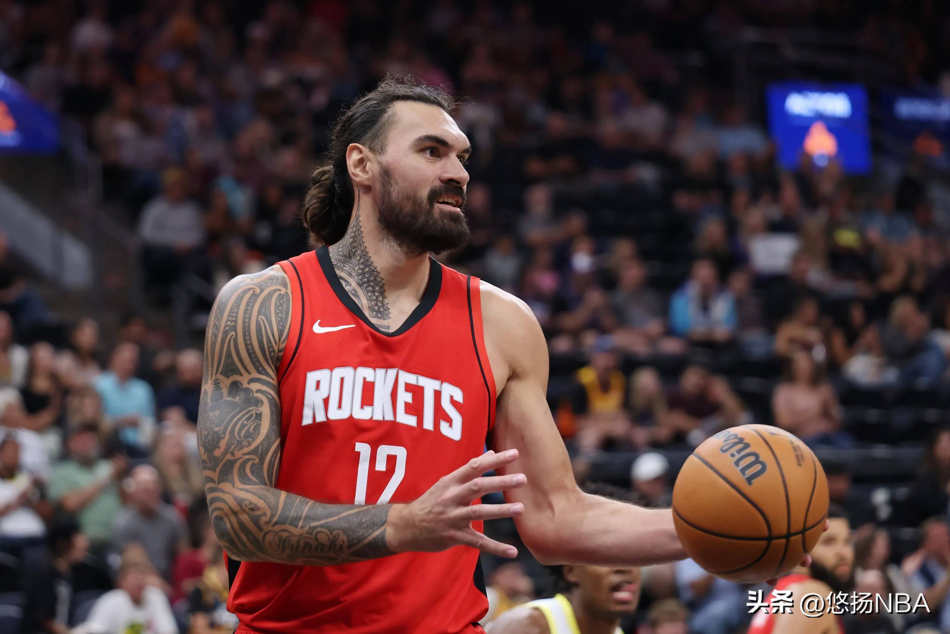NBA球员成功突破职业生涯里程碑的简单介绍