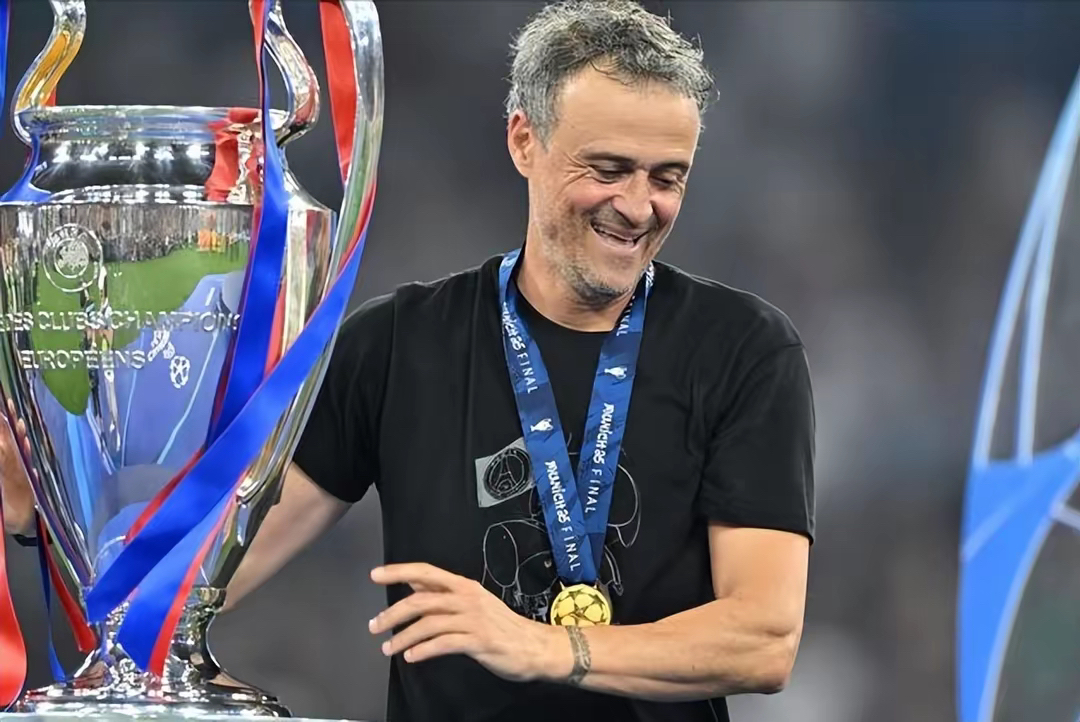 关于篮球名宿加盟法甲巴黎圣日耳曼，担任助理教练的信息